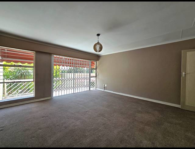 5 BEDROOM CLUSTER FOR SALE IN NEW REDRUTH